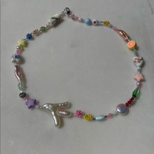 Summer pearl necklace